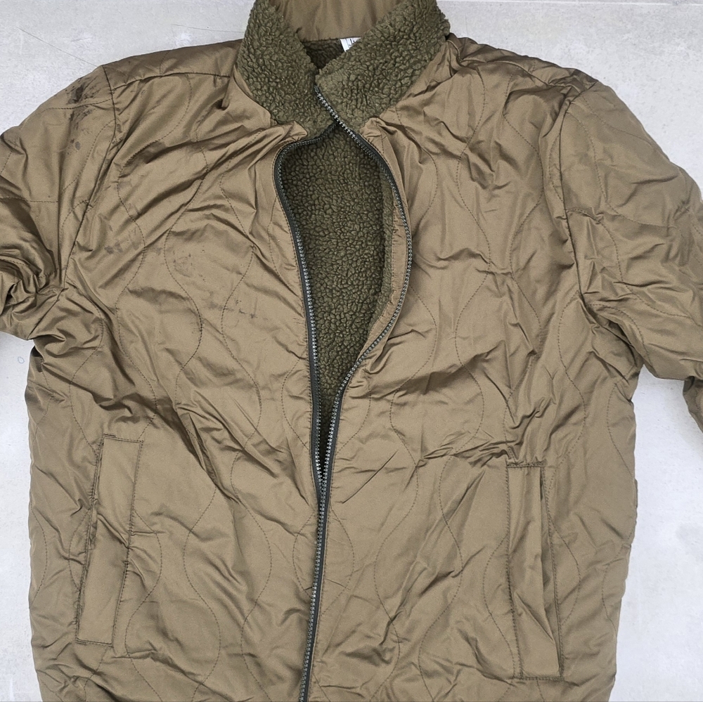 GAP Men's Puffer Jacket